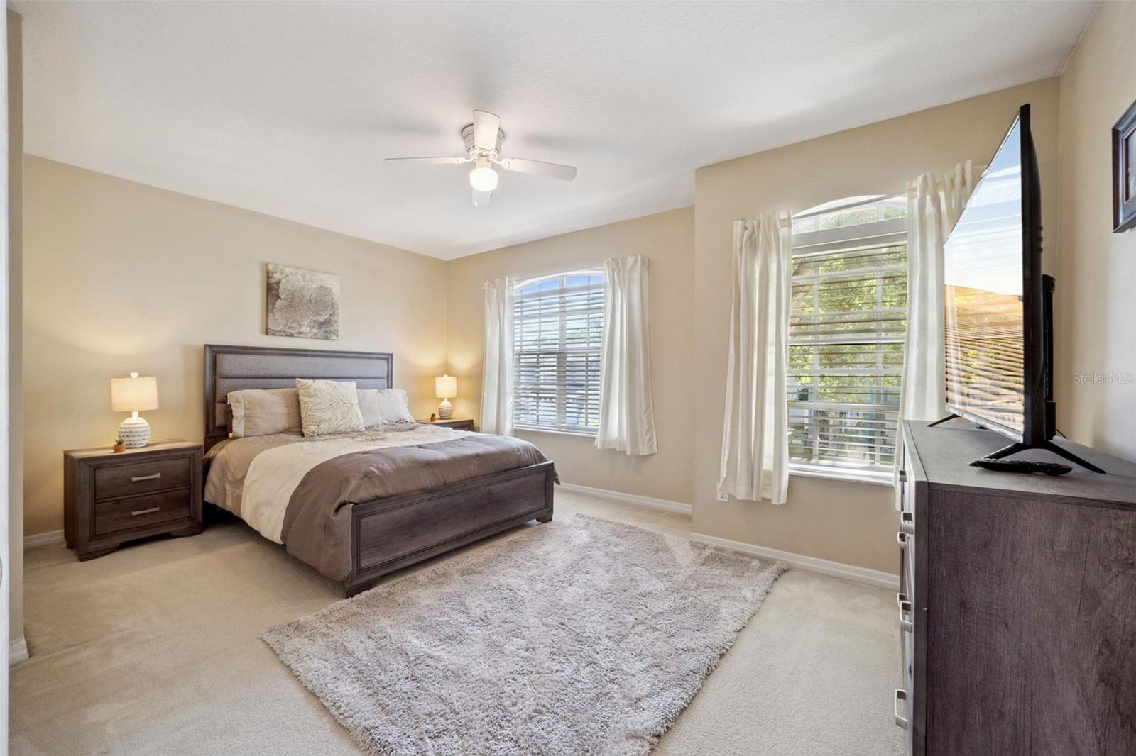 PEARL LAKE VILLAS REP - Residential