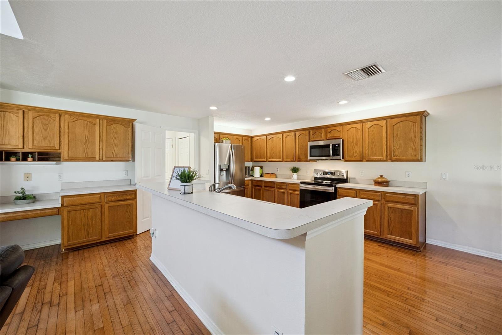 PEARL LAKE VILLAS REP - Residential