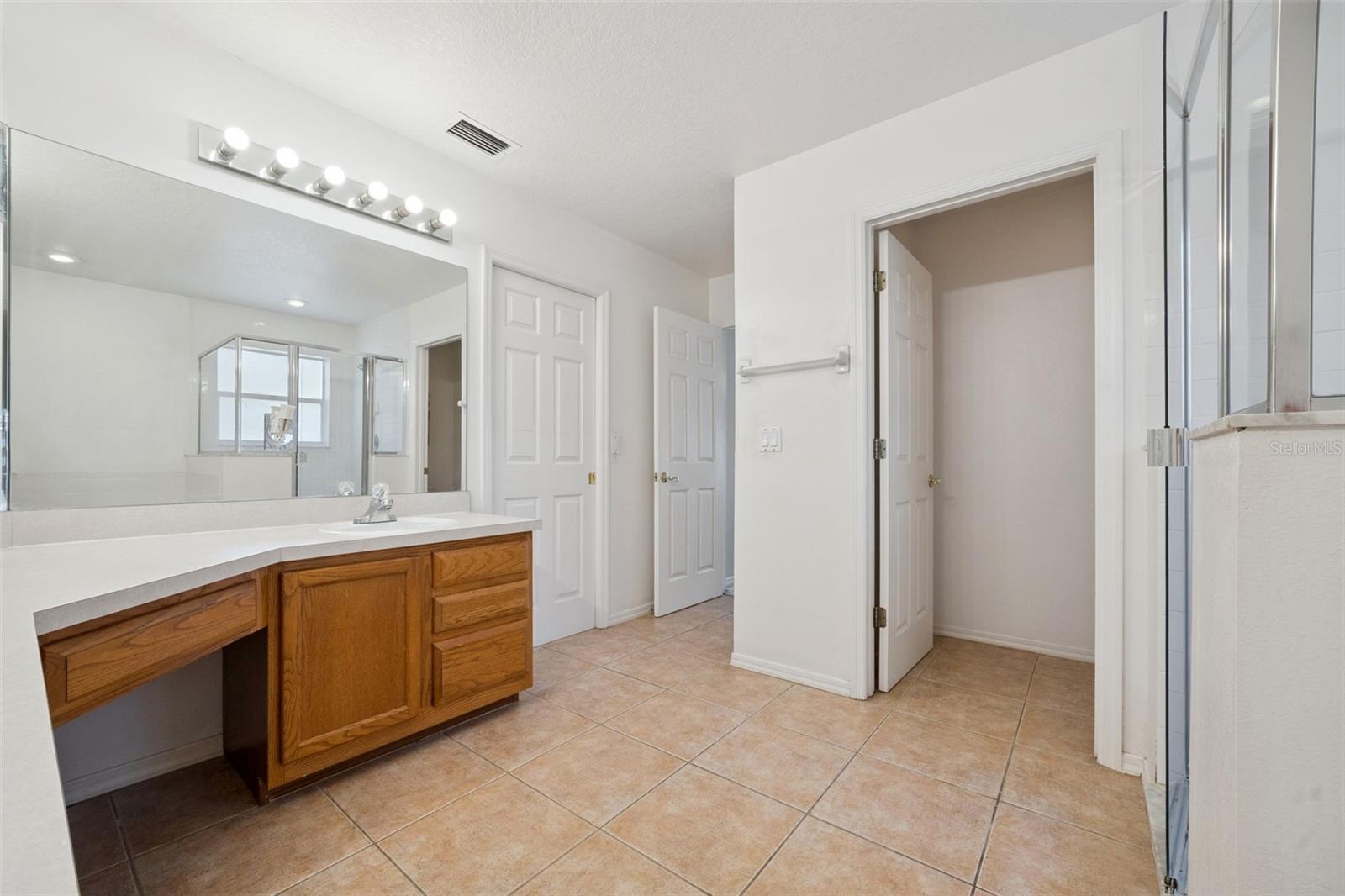 PEARL LAKE VILLAS REP - Residential