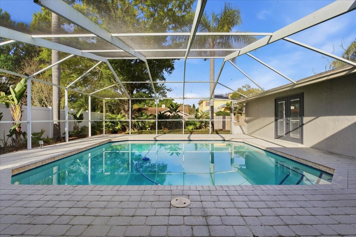 LAURA ANNE ESTATES - Residential