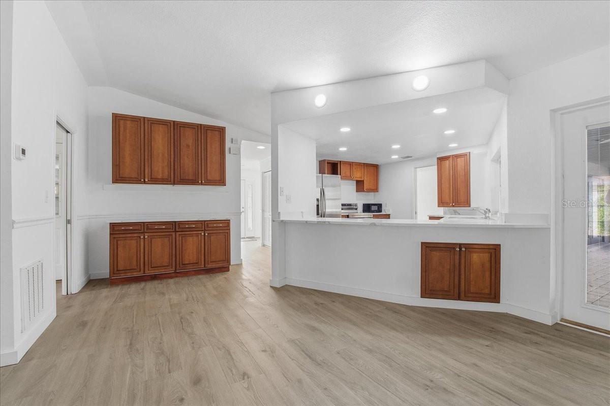 LAURA ANNE ESTATES - Residential