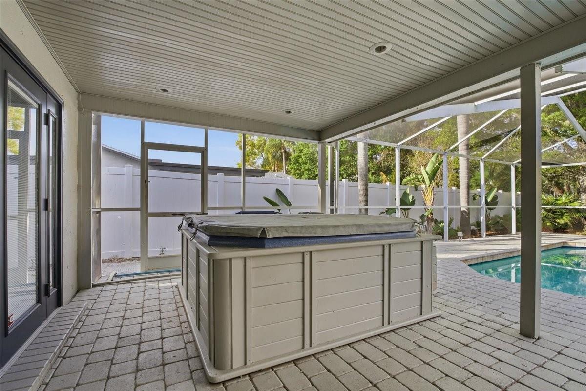 LAURA ANNE ESTATES - Residential