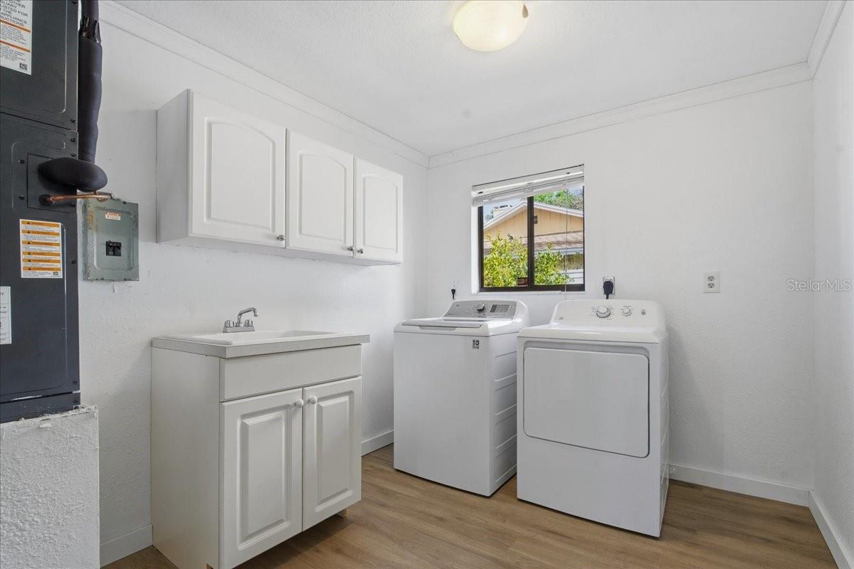 LAURA ANNE ESTATES - Residential