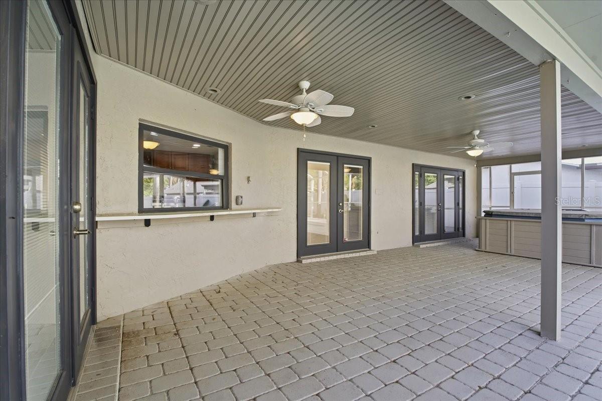 LAURA ANNE ESTATES - Residential