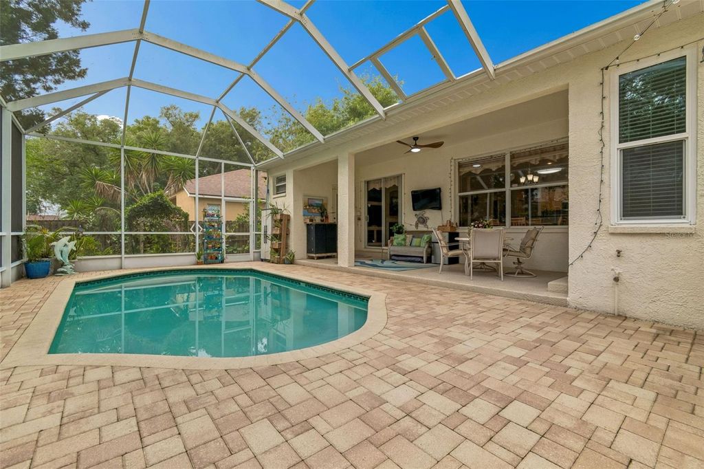 Photo of 2901 Red Coat Circle, Brandon, FL 33511 (MLS # TB8494877)