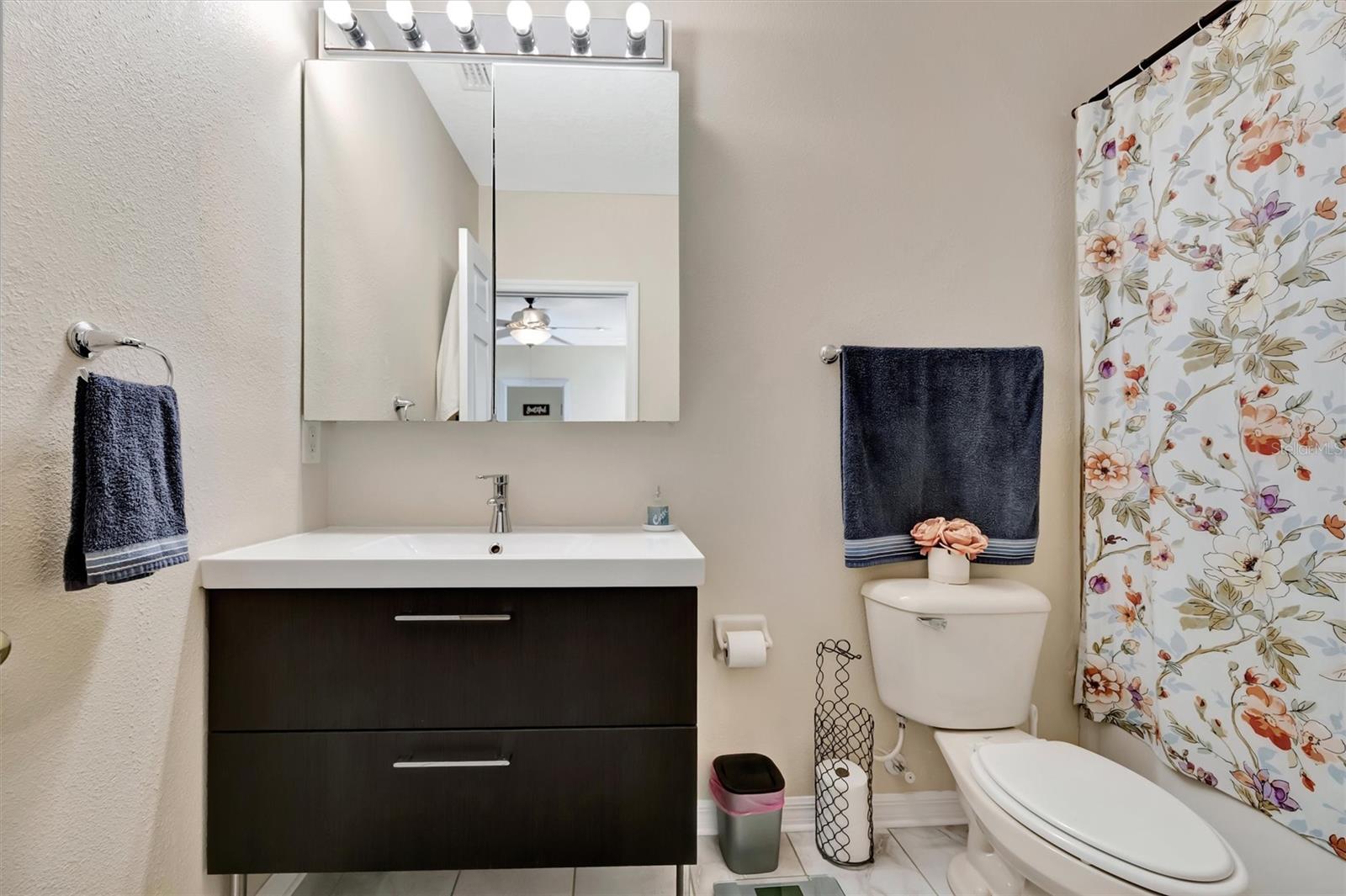 OAK VIEW PH I - Residential