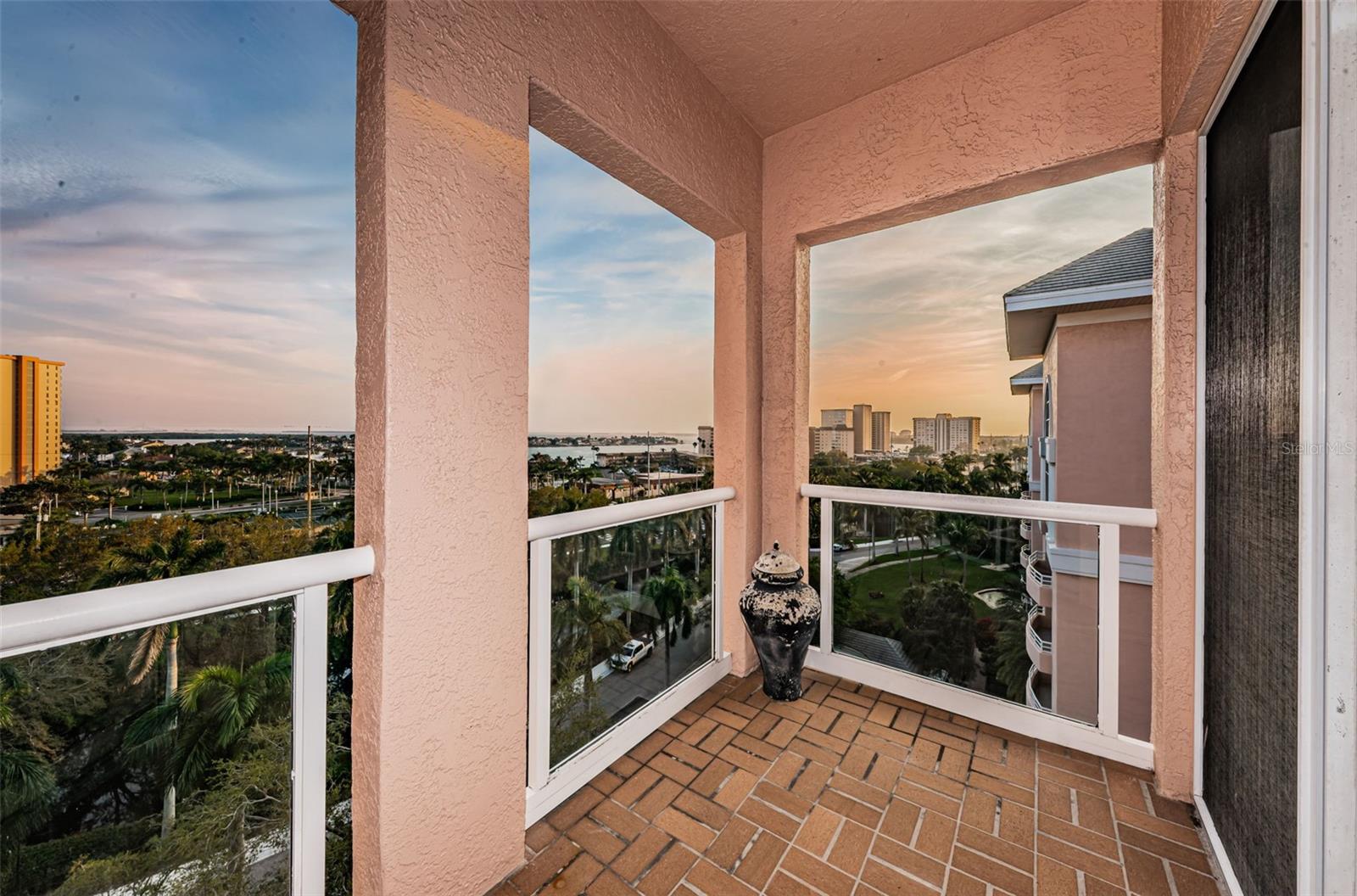 BACOPA BAY CONDO - Residential