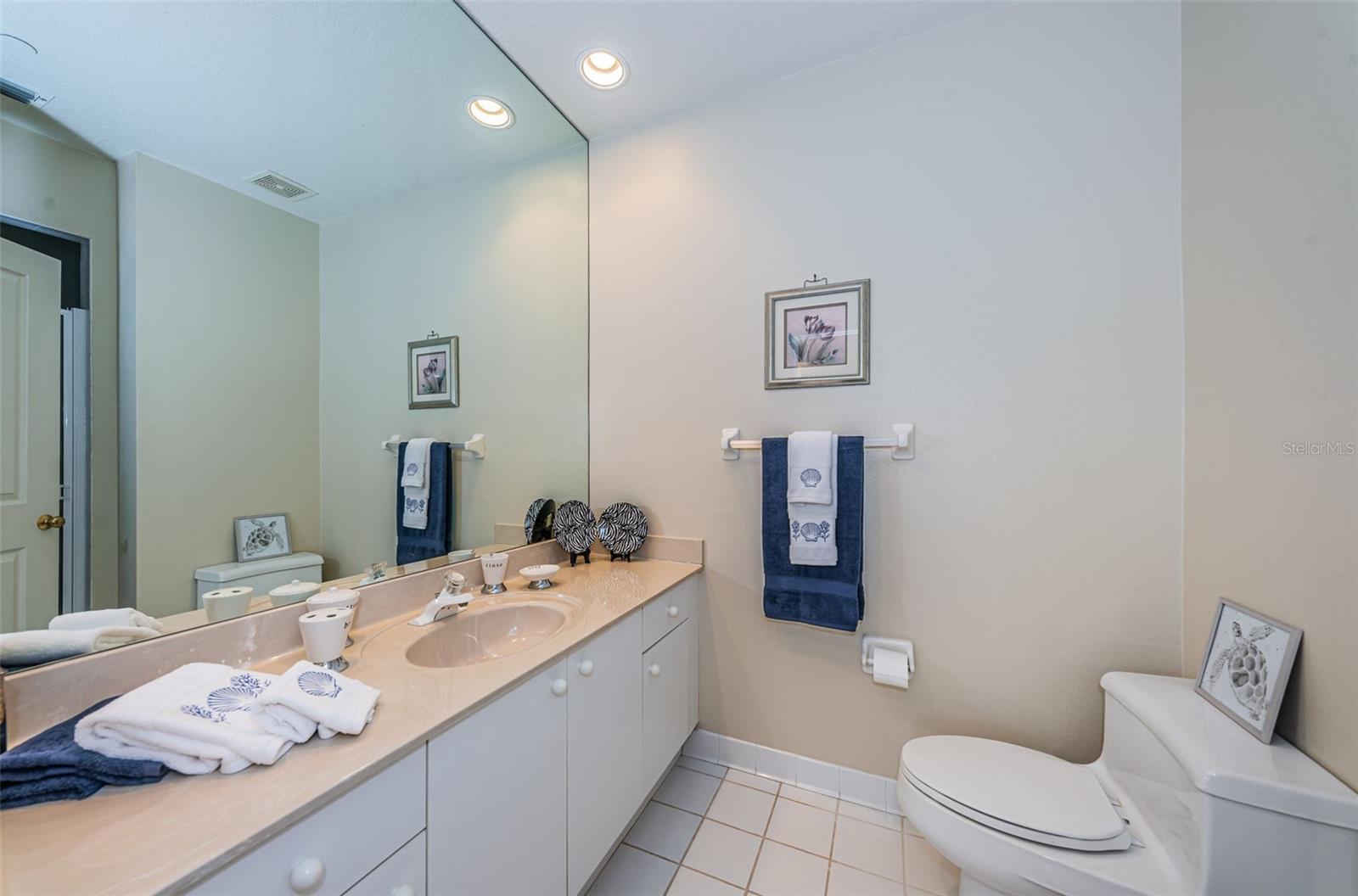 BACOPA BAY CONDO - Residential