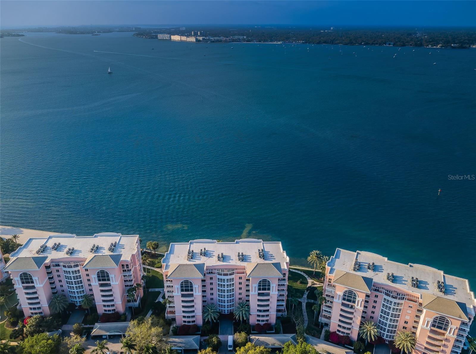 BACOPA BAY CONDO - Residential