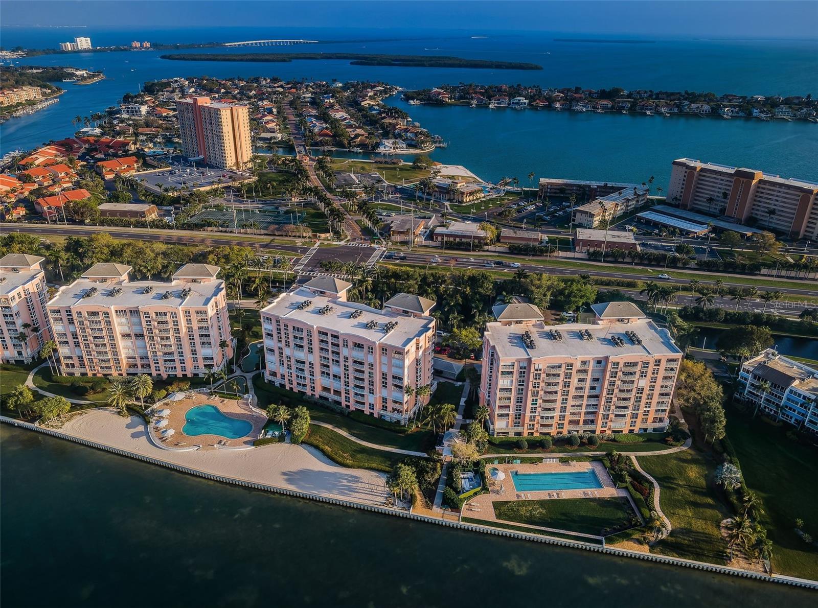 BACOPA BAY CONDO - Residential