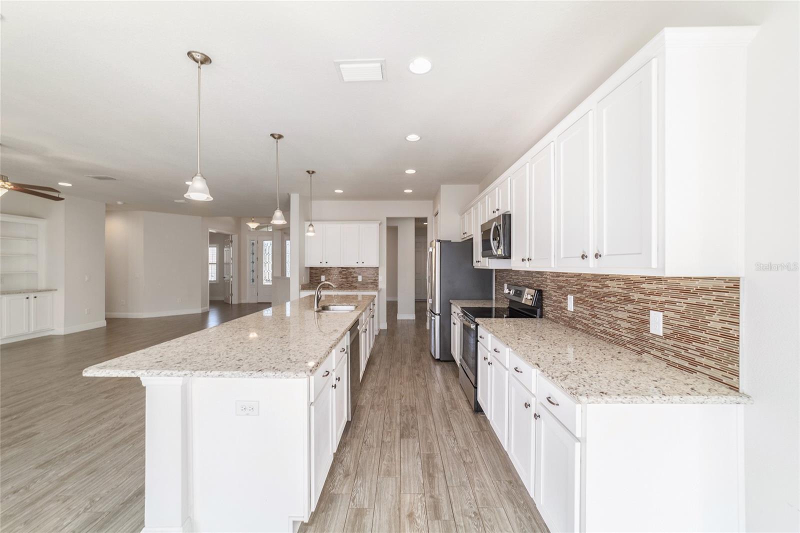 PRESERVE/HEATH BROOK PH 01 - Residential