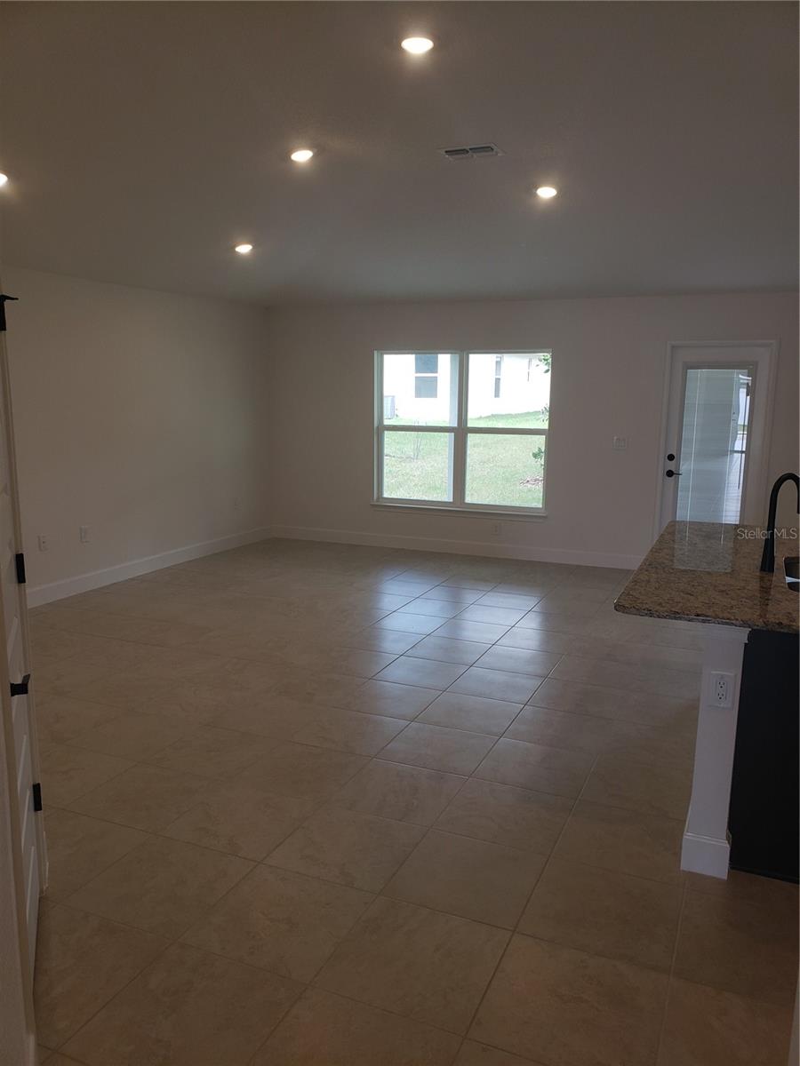 4962 SUTHERLAND STREET Lot 72
