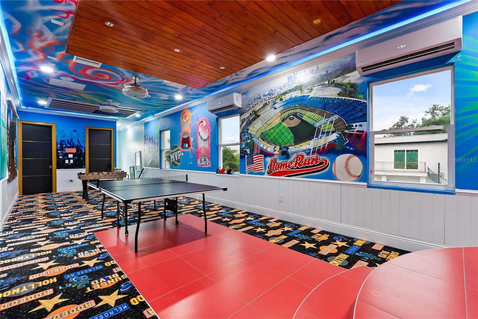 FANTASY ISLAND RES ORLANDO - Residential