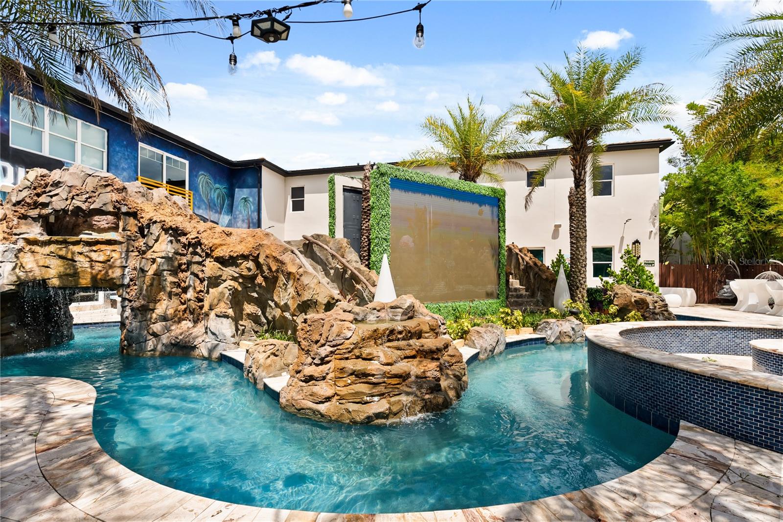 FANTASY ISLAND RES ORLANDO - Residential