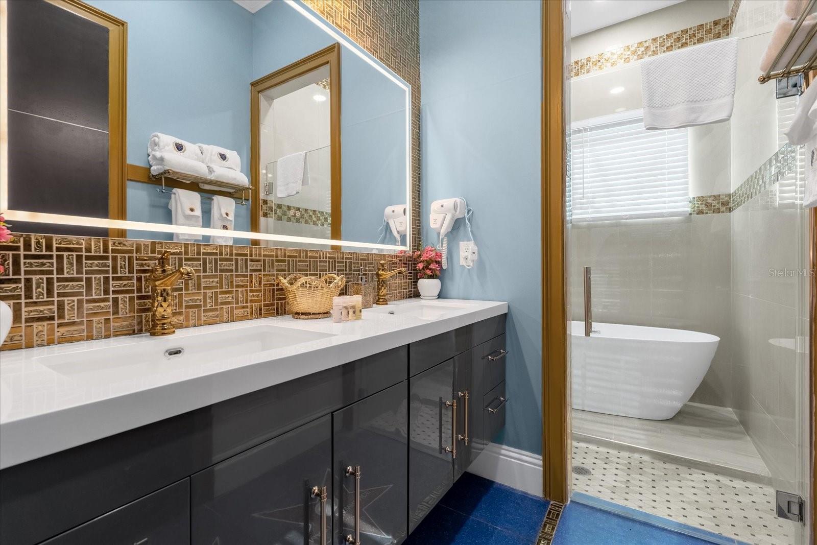 FANTASY ISLAND RES ORLANDO - Residential