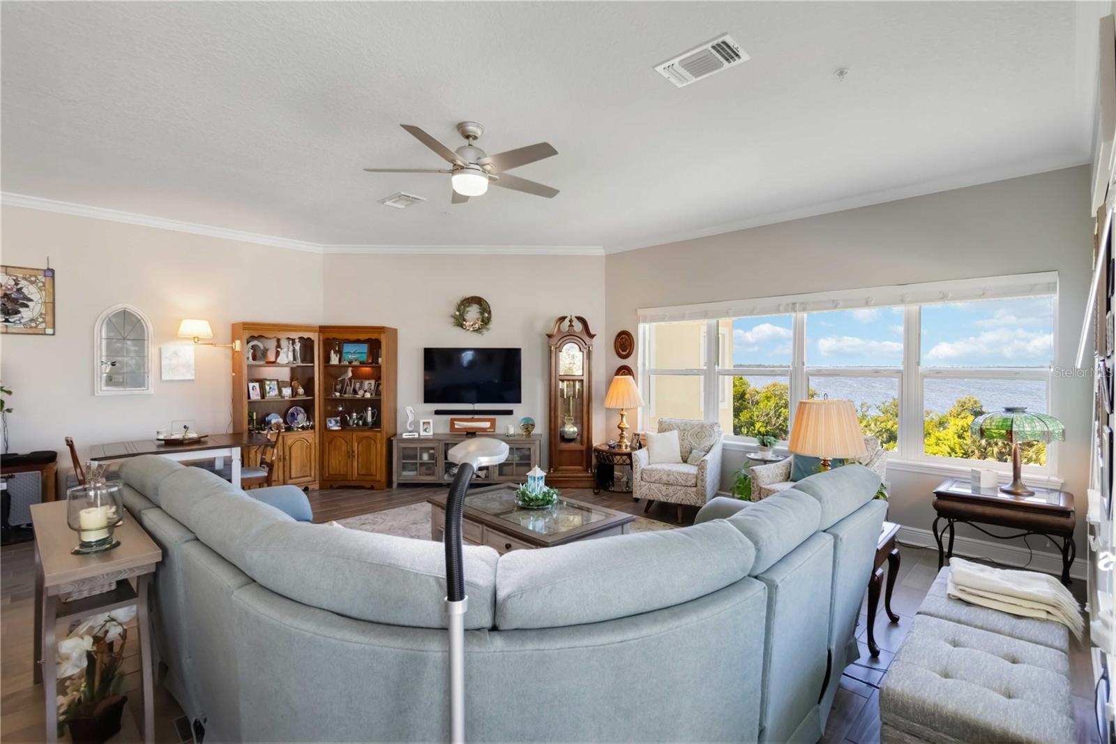 PALMA SOLA BAY CLUB PH 17B - Residential