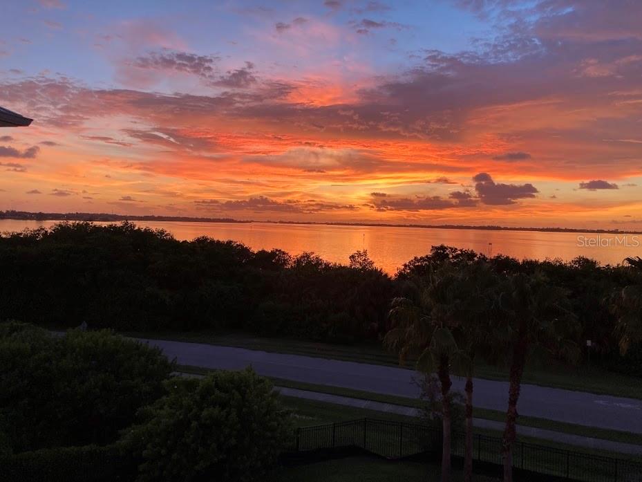 PALMA SOLA BAY CLUB PH 17B - Residential