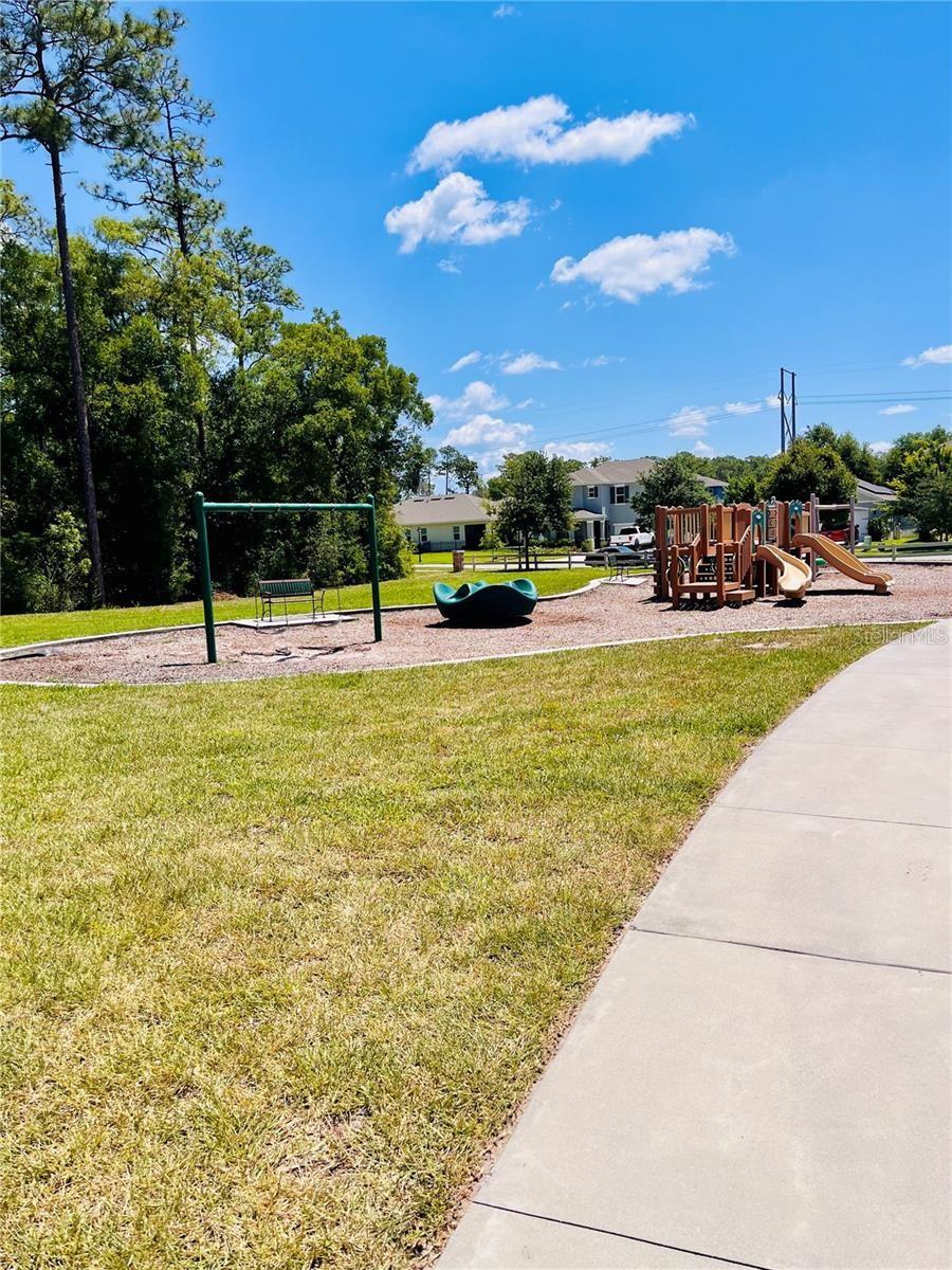 VICTORIA OAKS PH A - Residential Lease