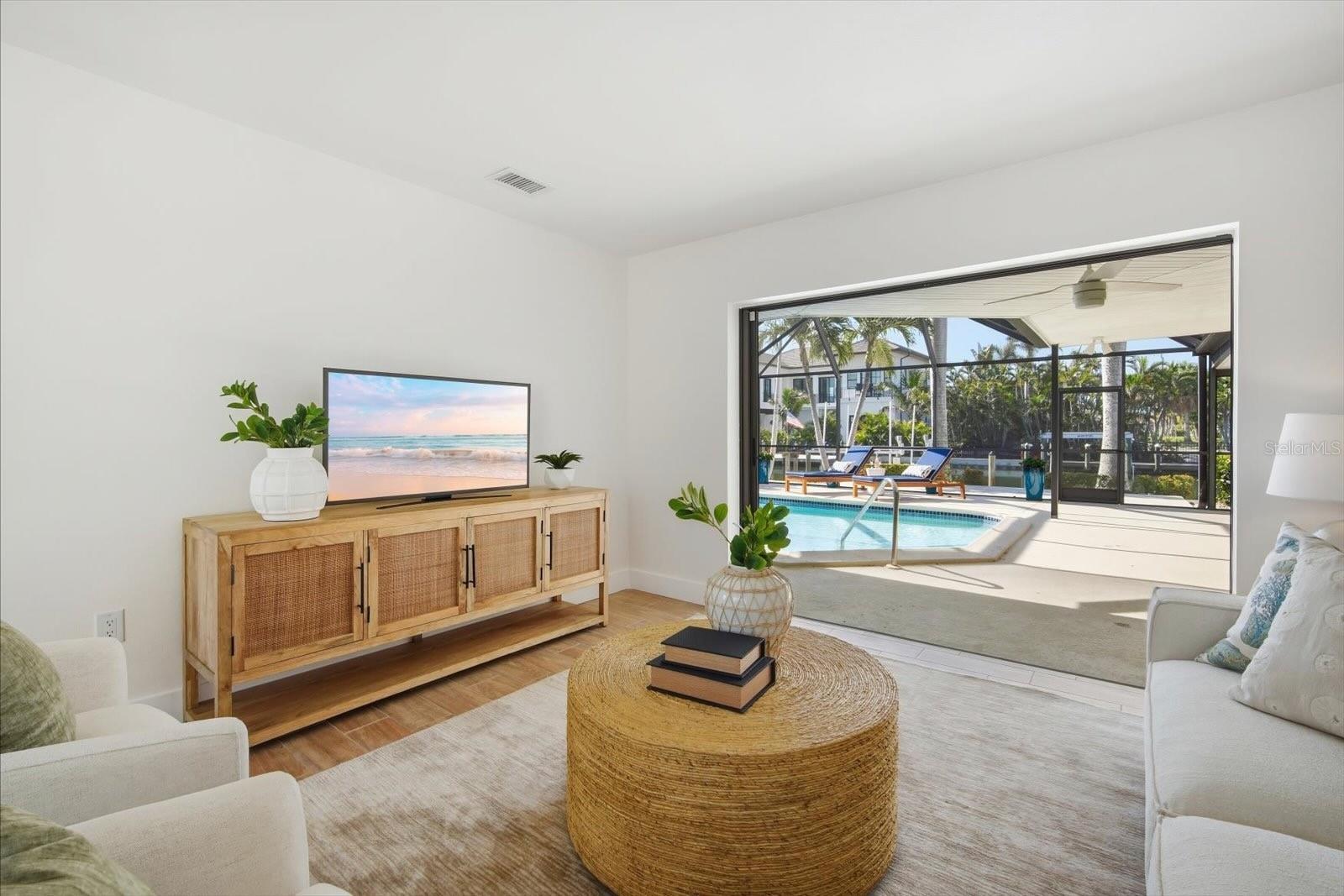 KEY ROYALE 15TH ADD - Residential