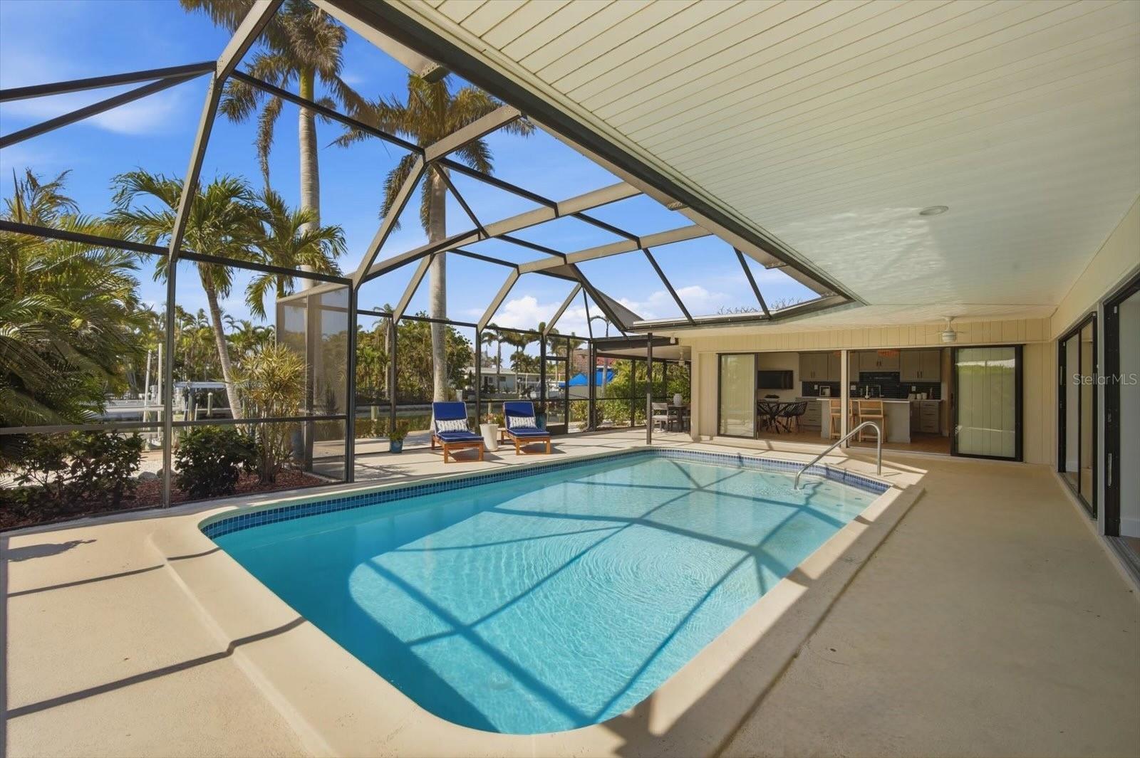 KEY ROYALE 15TH ADD - Residential