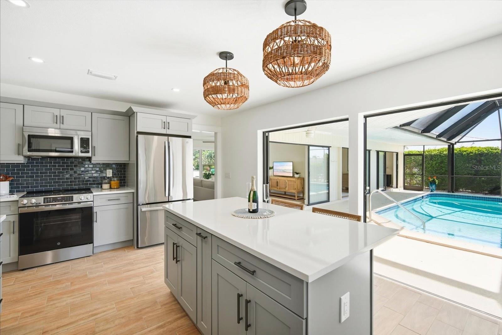 KEY ROYALE 15TH ADD - Residential