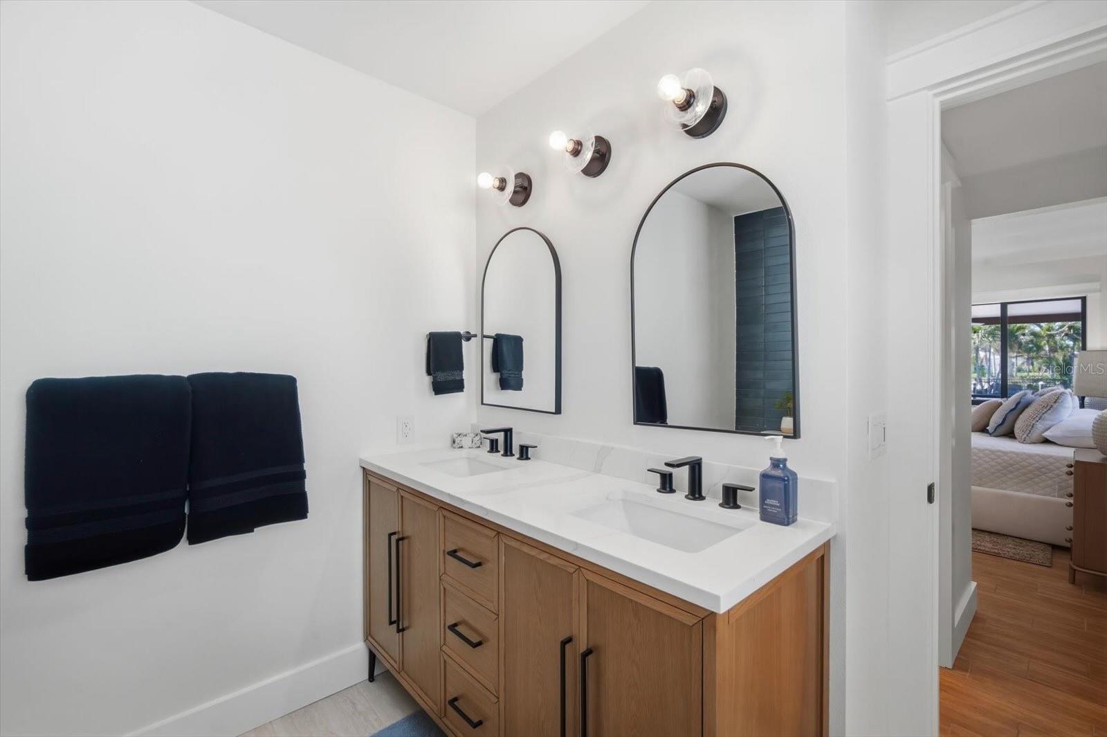 KEY ROYALE 15TH ADD - Residential
