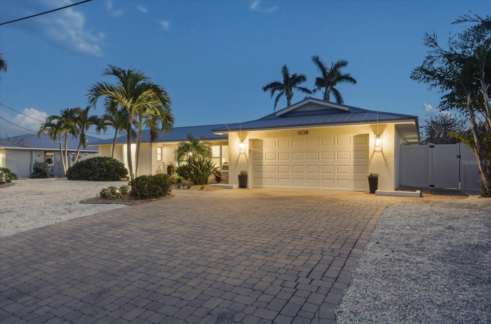 KEY ROYALE 15TH ADD - Residential