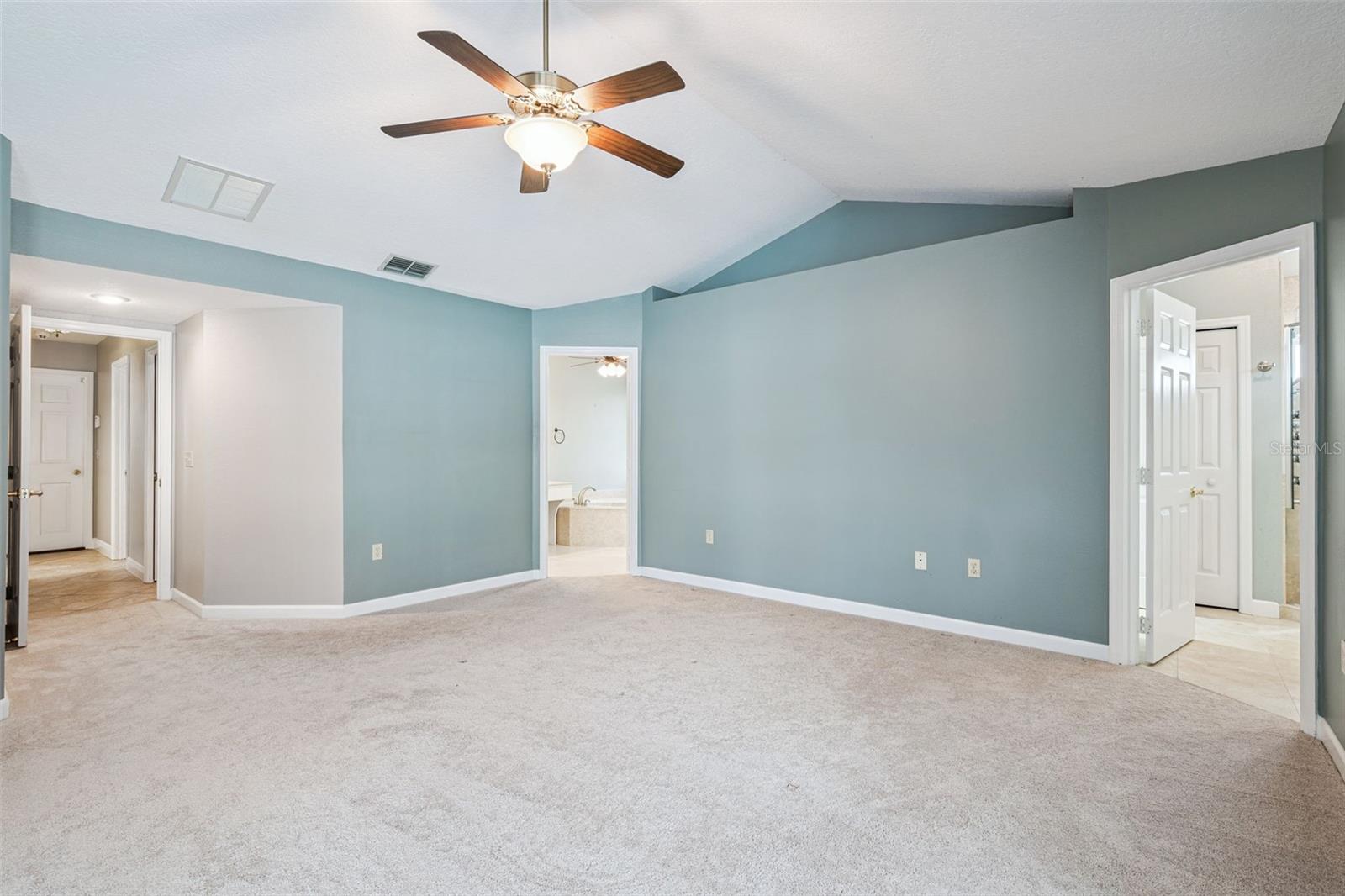 WINGROVE ESTATES - Residential