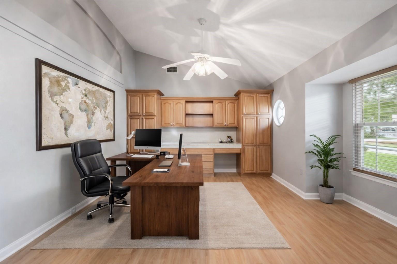 8045 LANDGROVE COURT