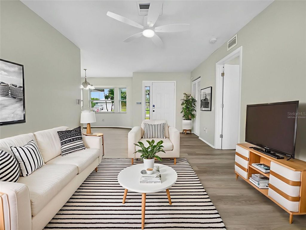 Photo of 9308 San Bernandino Avenue, Englewood, FL 34224 (MLS # O6213410)