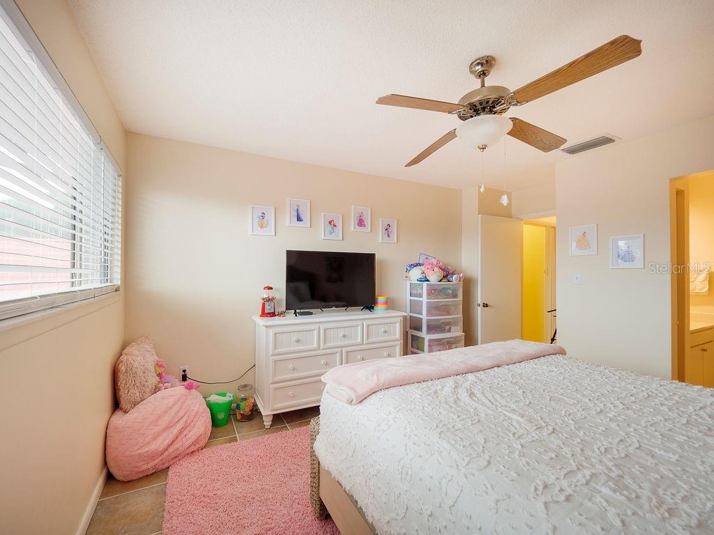 SUNRISE GOLF CLUB PH II - Residential