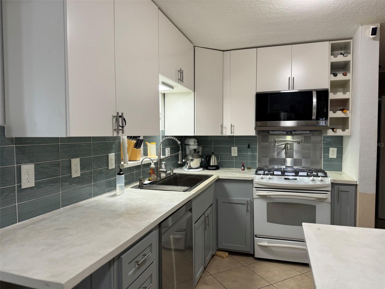 BROADACRES - Residential