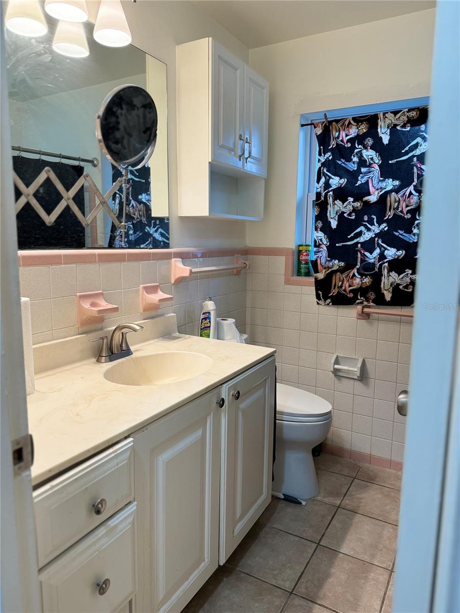 BROADACRES - Residential