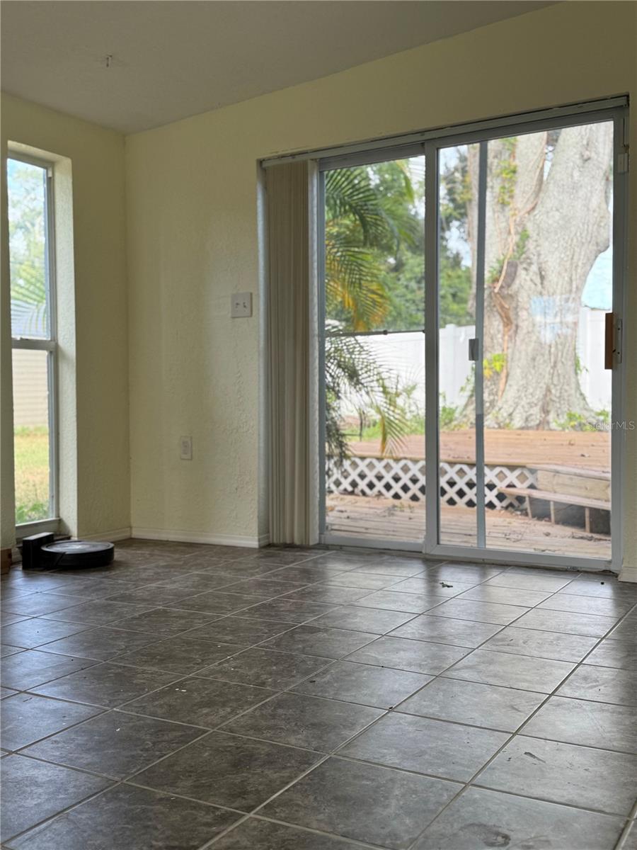 BROADACRES - Residential