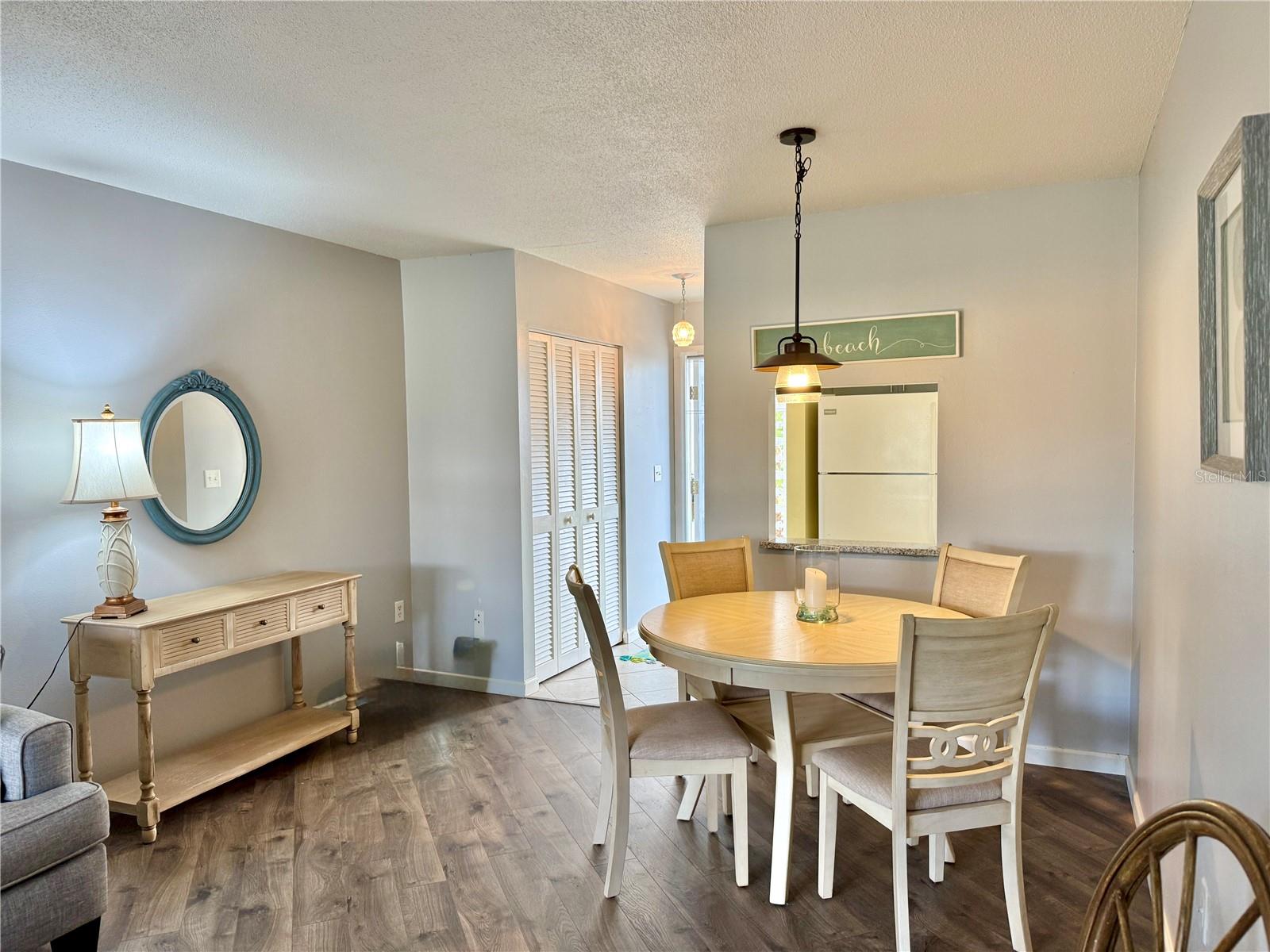 PARKWAY VILLAS - Residential