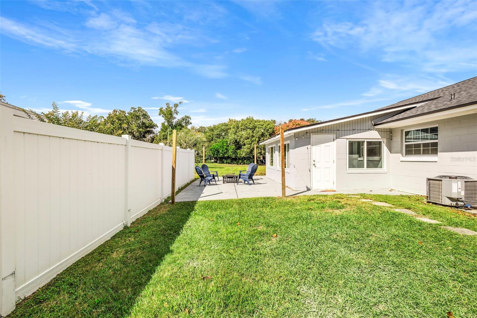 GROVE HILL - Residential