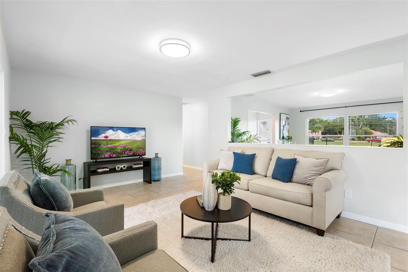 GROVE HILL - Residential