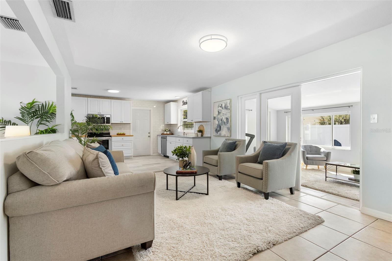 GROVE HILL - Residential