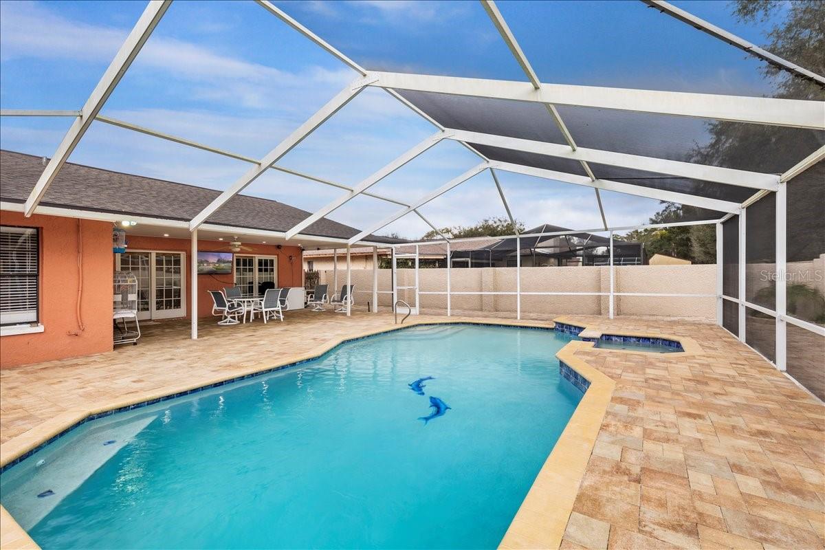 COUNTRY AIRE PH THREE - Residential