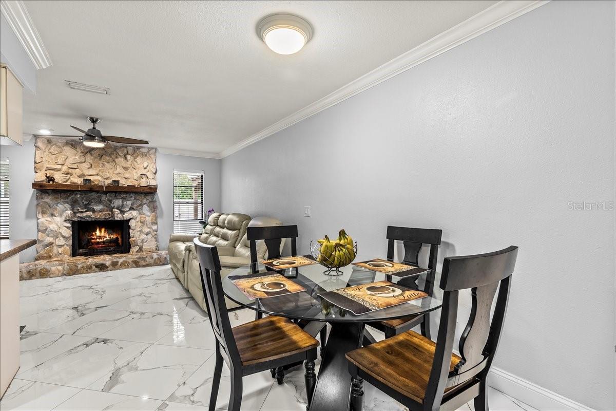 COUNTRY AIRE PH THREE - Residential