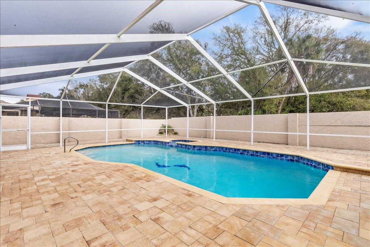 COUNTRY AIRE PH THREE - Residential