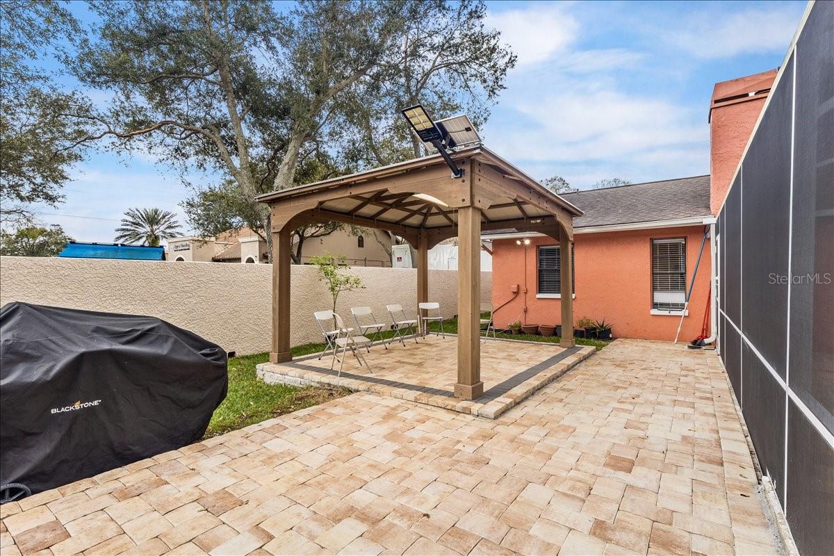 COUNTRY AIRE PH THREE - Residential