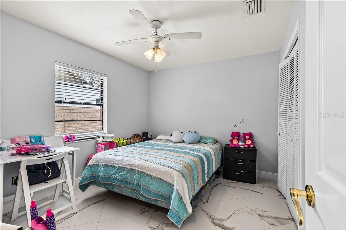 COUNTRY AIRE PH THREE - Residential