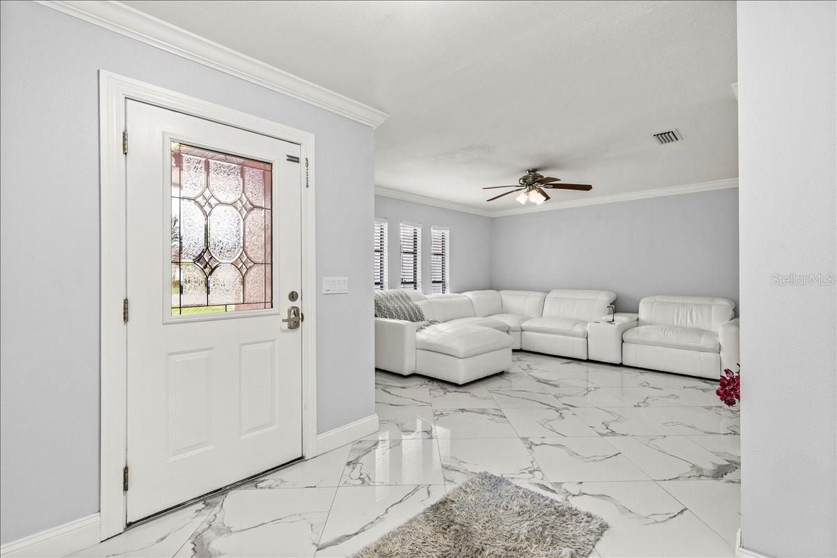 COUNTRY AIRE PH THREE - Residential