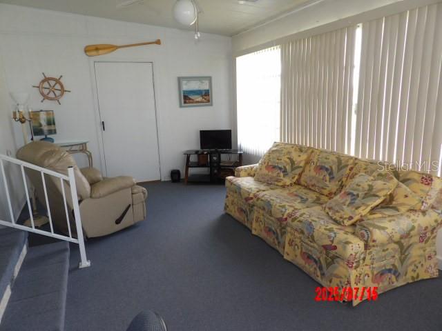 HOLIDAY MOB ESTATES 3RD ADD - Residential