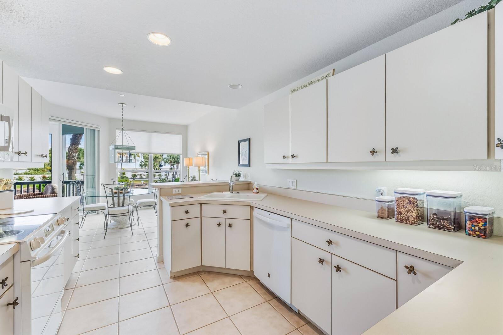 BEACH VIEW AT BOCA BAY PH 06A - Residential