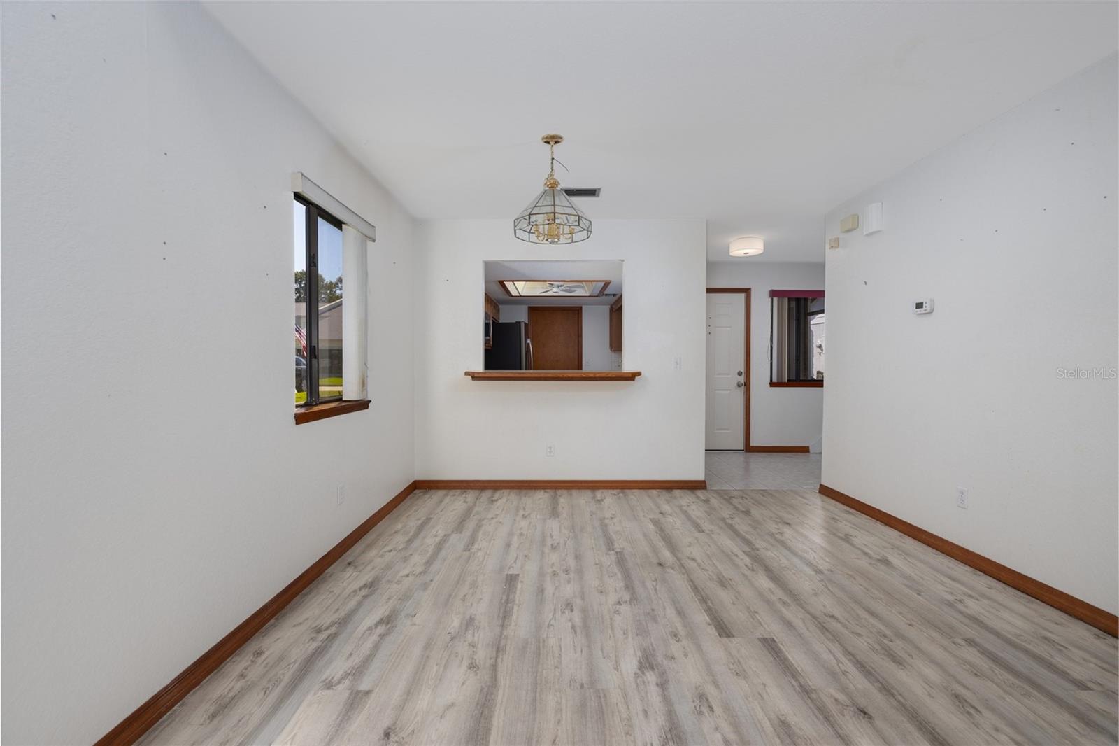 HIDDEN PINES PH 03 - Residential Lease