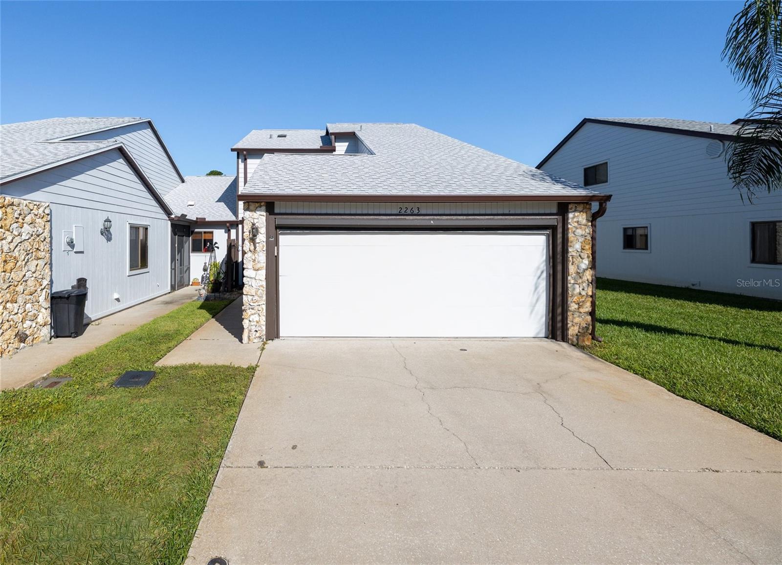 HIDDEN PINES PH 03 - Residential Lease