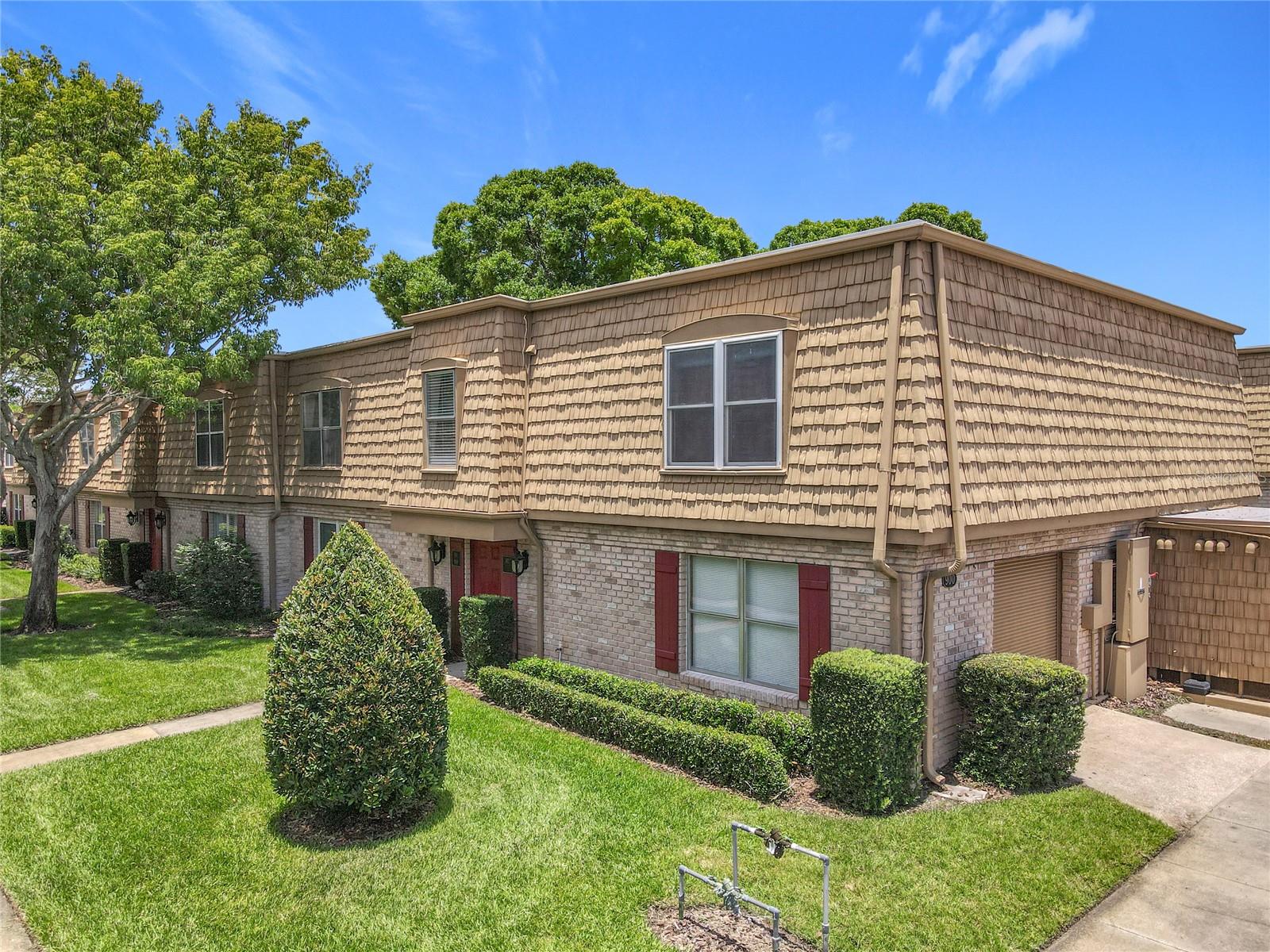 200 ST ANDREWS BOULEVARD 911