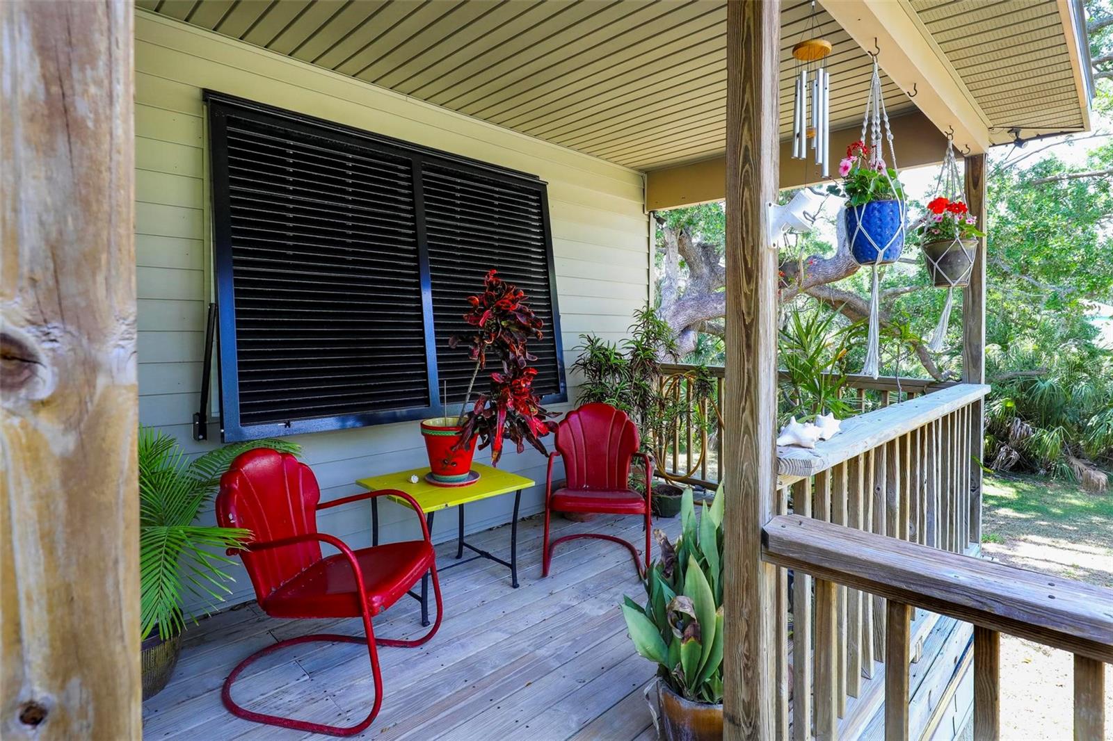 LINDENHURST - Residential